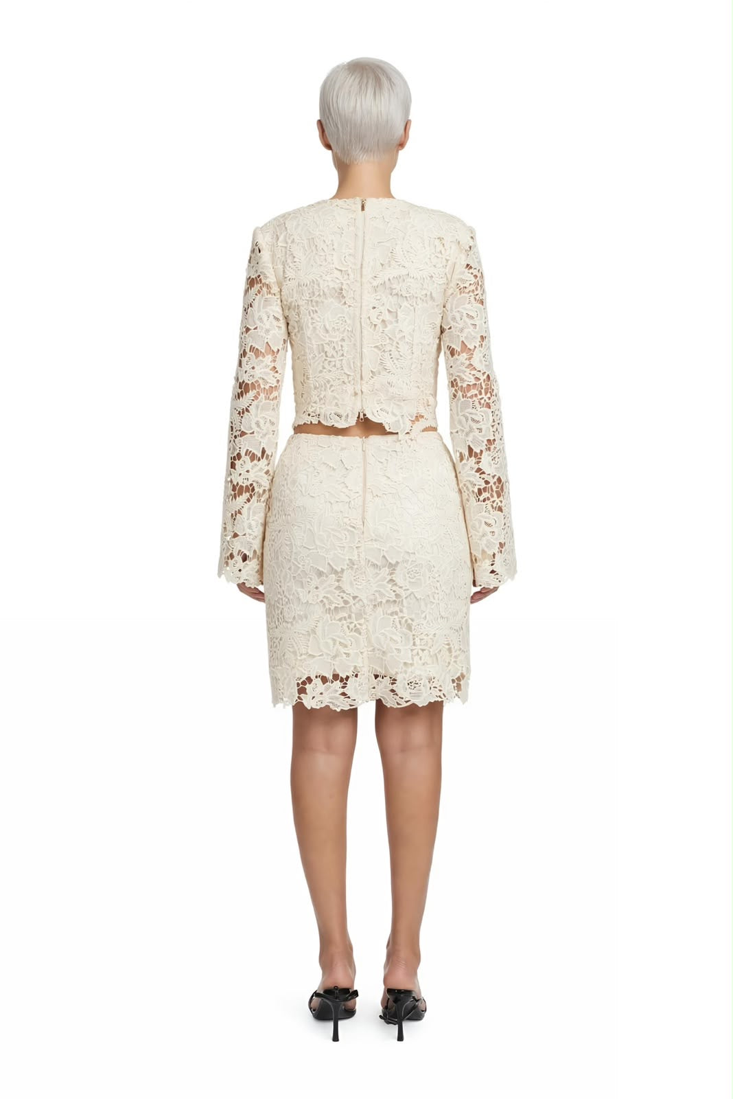 IVORY l